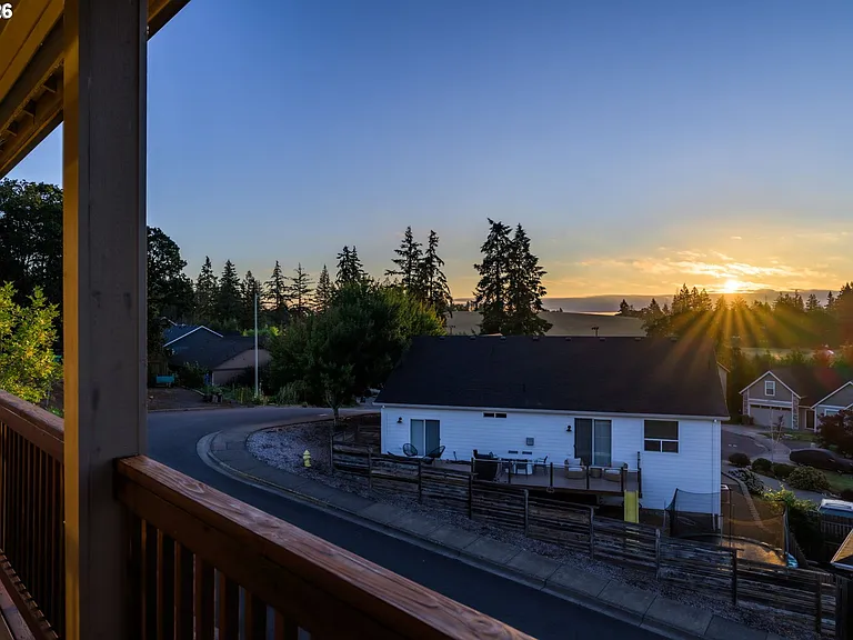 2274 Genesis Court